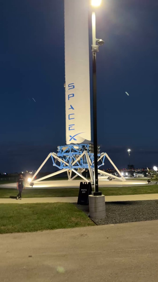 SpaceX Hopper logo