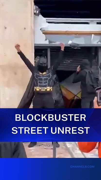 LE BATMAN logo