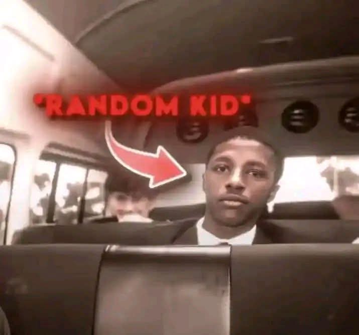 Random Kid logo