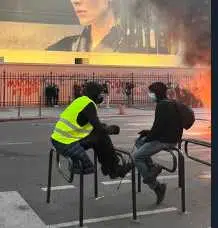 c'est bien logo
